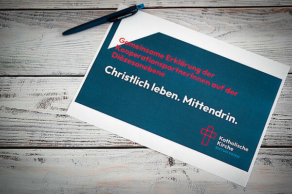 Foto von der gemeinsamen Erklärung der Kooperationspartner