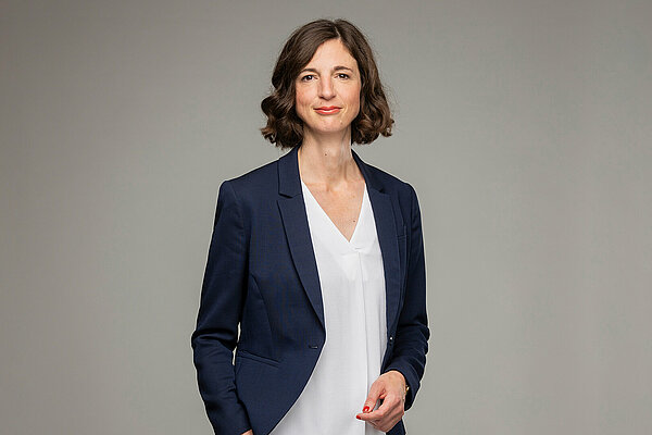 Geschäftsführerin Verena kleine Holthaus